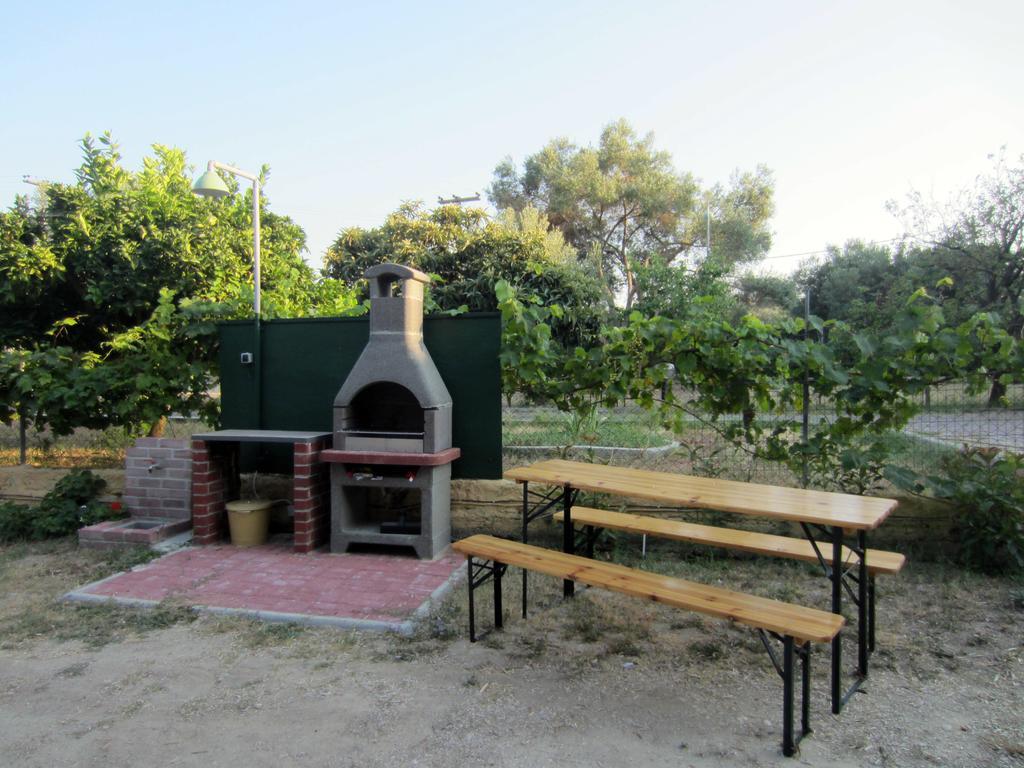 Neria Summer Houses Hanioti Kamer foto