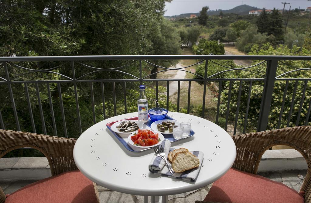 Neria Summer Houses Hanioti Buitenkant foto